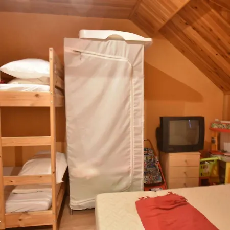 Cozy Holiday Near The Sea In * Pirou